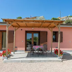 https://la-casetta-sulla-laguna.it-tuscanyhotel.com